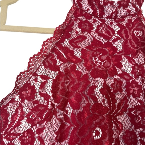 Yoins Elegant Red Lace Dress - Picture 3 of 4